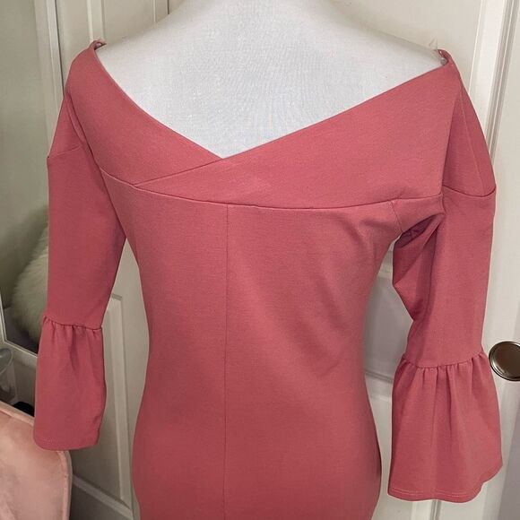 In Style Dusty Rose Off The Shoulder Body Con Dress size Large - Picture 5 of 13
